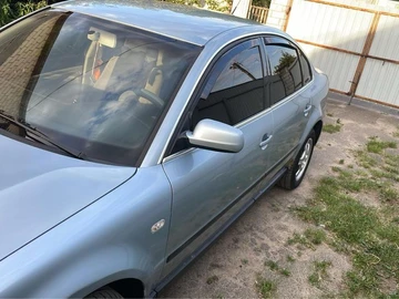 Авто Volkswagen Passat Sedan 2001 № 8724501