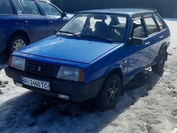 Авто ВАЗ 2109 1988 № 8724564
