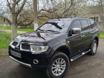 Авто Mitsubishi Pajero Sport 2010 № 8724574