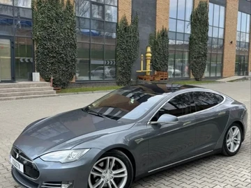 Авто Tesla Model S 2014 № 8724577