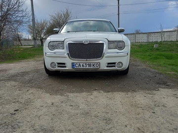Авто Chrysler 300C 2005 № 8724658