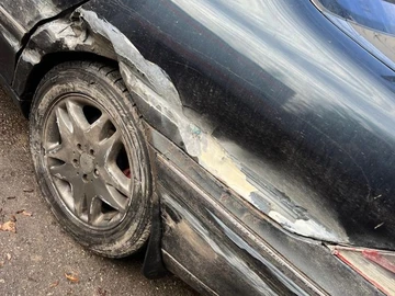 Авто Mercedes 320 2000 № 8724675