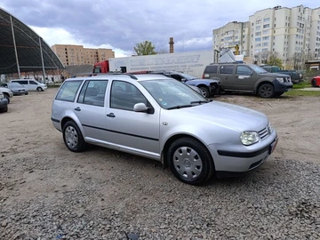 Авто Volkswagen Golf 2002 № 8724696