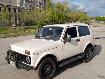 Авто ВАЗ 2121 1991 № 8724943