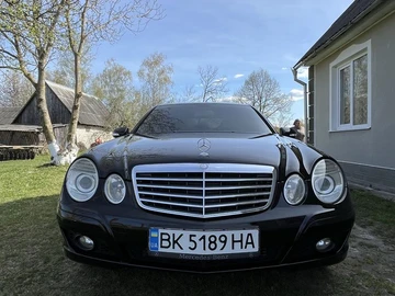 Авто Mercedes 220 2007 № 8724971