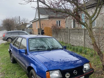 Авто Opel Ascona 1986 № 8725021