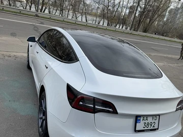 Авто Tesla Model 3 2021 № 8725056
