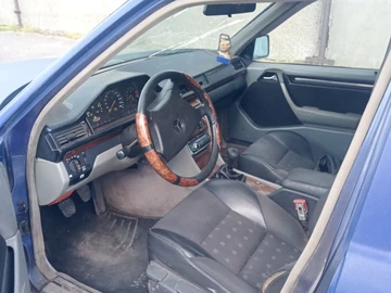 Авто Mercedes W124 1987 № 8725293