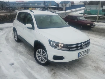 Авто Volkswagen Tiguan 2015 № 8725309