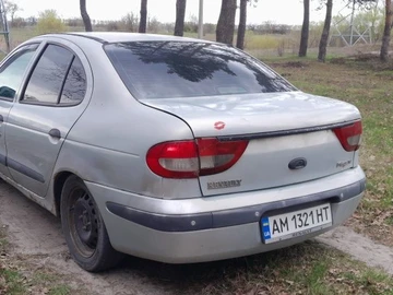 Авто Renault Megane 2000 № 8725313