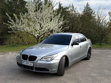 Авто BMW 5 Серия 2004 № 8725442