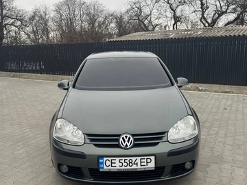 Авто Volkswagen Golf 2004 № 8725460