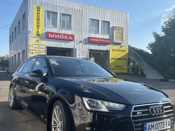 Авто Audi A4 2016 № 8725475
