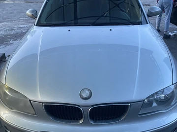 Авто BMW 1 Серия 2005 № 8725653