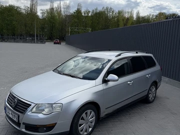 Авто Volkswagen Passat Variant 2007 № 8725697