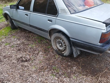 Авто Opel Ascona 1989 № 8725734
