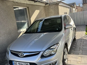Авто Hyundai I30 2011 № 8725888