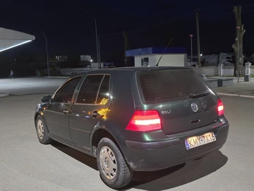 Авто Volkswagen Golf 1998 № 8725939