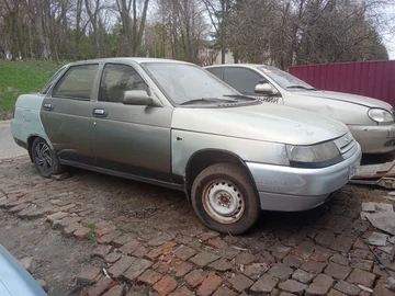 Авто ВАЗ 2110 1999 № 8726089
