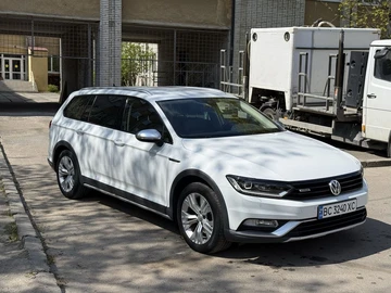 Авто Volkswagen Passat Variant 2017 № 8726116