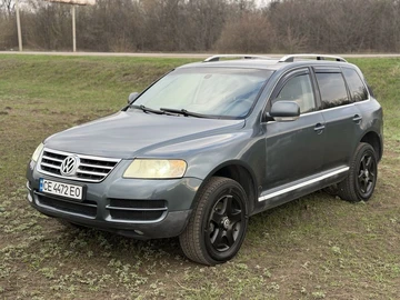 Авто Volkswagen Touareg 2005 № 8726137
