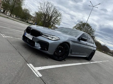 Авто BMW 5 Серия 2018 № 8726162