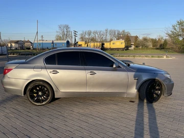 Авто BMW 5 Серия 2005 № 8726165