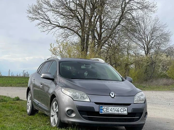 Авто Renault 4 2009 № 8726175