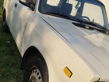 Авто ВАЗ 2105 1988 № 8726394