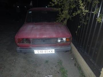 Авто ВАЗ 2105 1992 № 8726496
