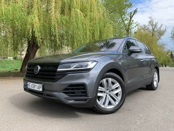 Авто Volkswagen Touareg 2019 № 8726498