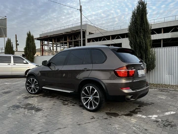 Авто BMW X5 2012 № 8726504