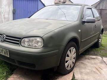 Авто Volkswagen Golf 1999 № 8726572