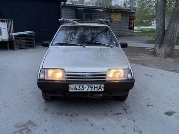 Авто ВАЗ 2109 1989 № 8726661