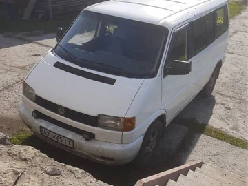 Авто Volkswagen Transporter 2001 № 8726799