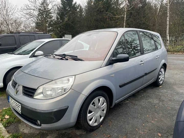 Авто Renault 4 2004 № 8726803