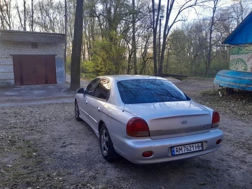 Авто Hyundai Sonata 2000 № 8726974