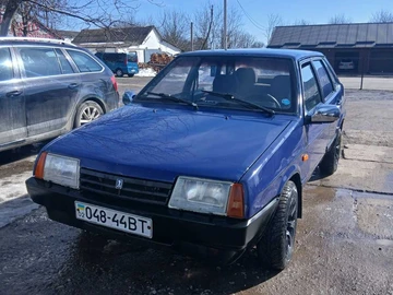 Авто ВАЗ 21099 1998 № 8727026