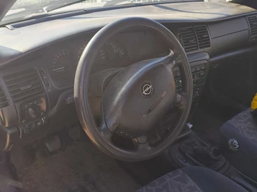 Авто Opel Vectra 1998 № 8727039