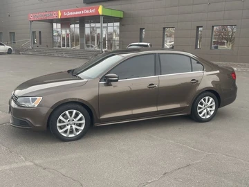 Авто Volkswagen Jetta 2014 № 8727430
