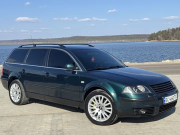 Авто Volkswagen Passat Variant 2001 № 8727644