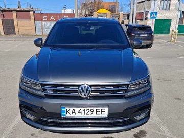 Авто Volkswagen Tiguan 2017 № 8727660