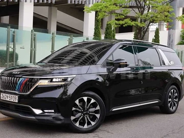 Авто KIA Carnival 2023 № 8727678