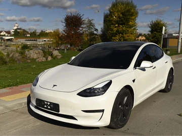 Авто Tesla Model 3 2019 № 8727926