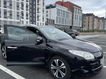Авто Renault Megane 2011 № 8728030