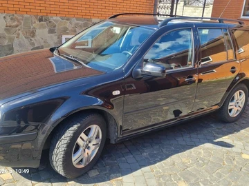 Авто Volkswagen Golf 2001 № 8728041