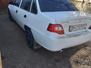 Авто Daewoo Nexia 2011 № 8728042