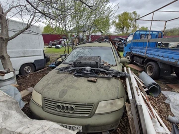 Авто Audi A6 1999 № 8728095