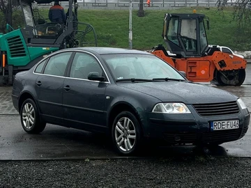 Авто Volkswagen Passat Sedan 2002 № 8728420