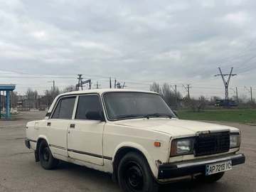 Авто ВАЗ 2107 1995 № 8728449